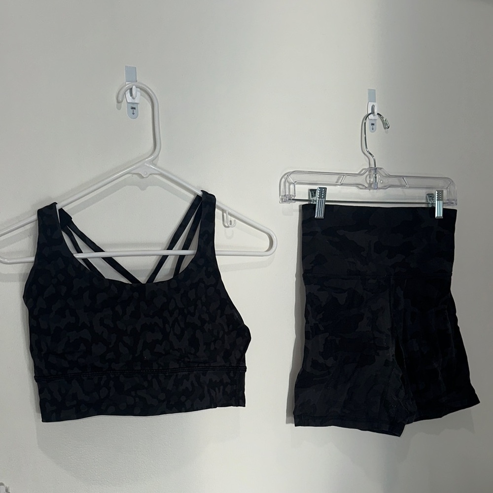 Lululemon set - black/gray camo